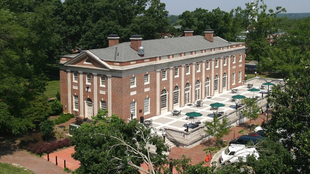 Graham Memorial Hall, Exterior Overhead